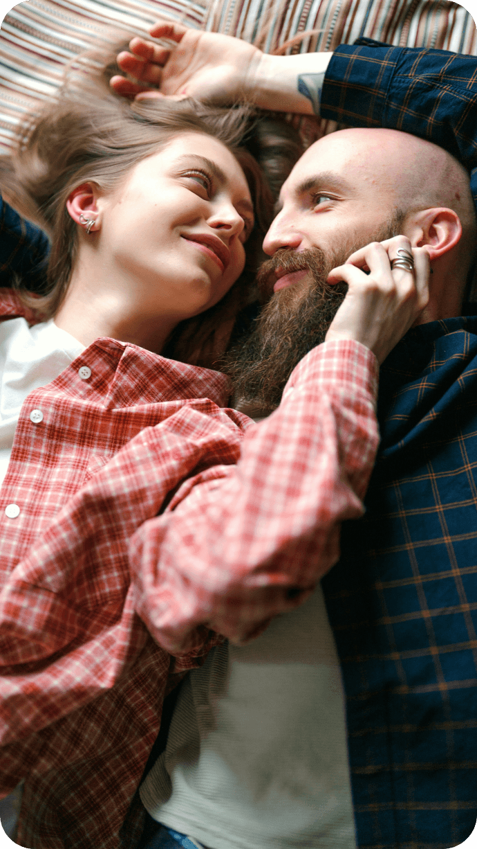 Couple connecting